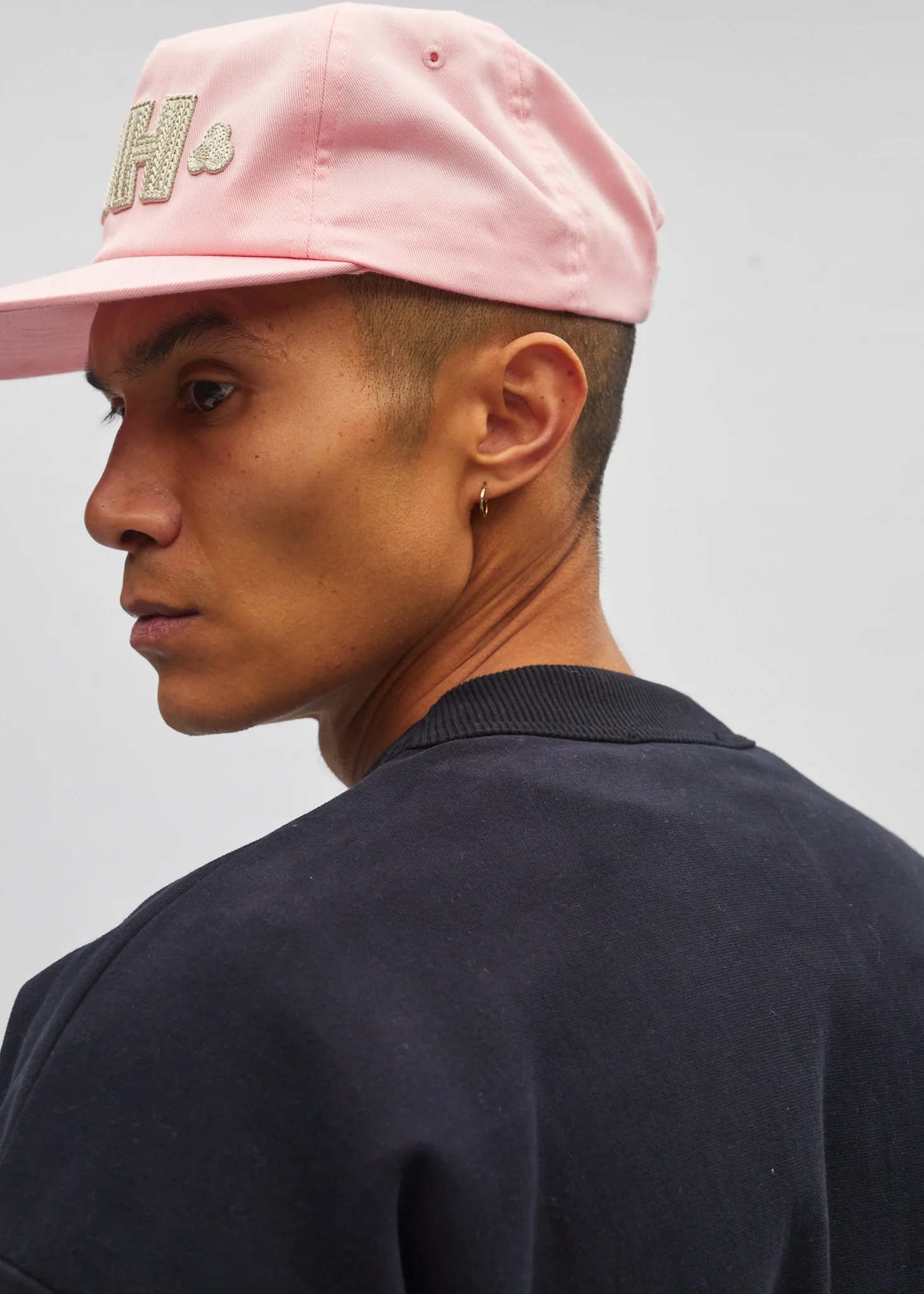 Cursive Logo Sweater - Image 5